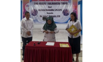 Serah Terima Jabatan Kepala SMA Negeri 1 Halmahera Timur Berlangsung Khidmat, Tonggak Baru Penguatan Mutu Pendidikan