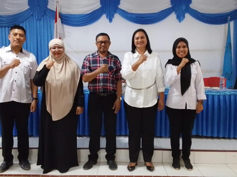 SMAN 1 Halmahera Timur Gelar Rapat Pembubaran dan Pembentuka
