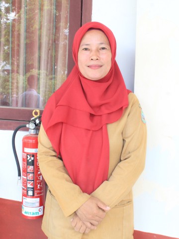 Sutila Lestaluhu, S.Pt., Gr.