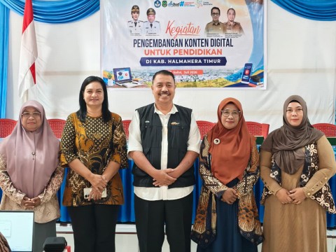 SMA Negeri 1 Halmahera Timur Perkuat Kompetensi Guru melalui