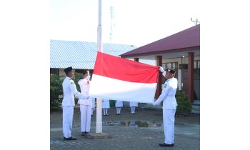 PERINGATAN HARI PAHLAWAN DAN PELANTIKAN PENGURUS OSIS
