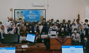 PELAKSANAAN ANBK DI SMAN 1 HALTIM BERJALAN LANCAR